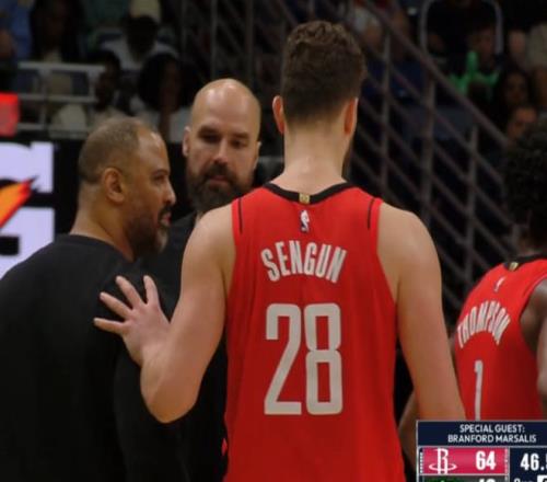 香港金牛篮,球俱乐部中,锋巴尔文因,世界杯外围,2026世界杯,投注指南,最新赔率,赛事分析