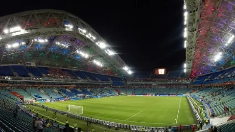 申花错失良机 工体魔咒仍存，冠军征途不易